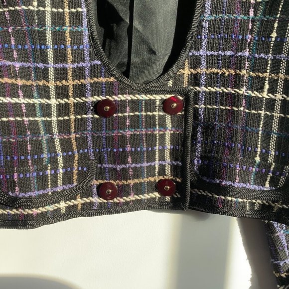 [SOLD] VINTAGE Cropped Textured Tweed Blazer Low Cut Double Breasted size 8 or … - Picture 8 of 10